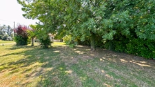 Single-story house for sale with 5 rooms near BERGERAC (24)