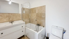 Bergerac town centre – Recent house with 5 bedrooms - 187 m² of living space – 366 m² plot