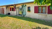 Single-story house for sale with 5 rooms near BERGERAC (24)