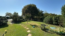 Maison de plain-pied à vendre 4 pièces BERGERAC (24) - terrain 2184 m2 - piscine
