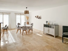Bergerac town centre – Recent house with 5 bedrooms - 187 m² of living space – 366 m² plot