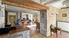 CHARACTER PROPERTY COMPLEX WITH 4 HOUSES AND 2 SWIMMING POOLS – POMPORT (24240)