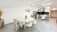 Bergerac town centre – Recent house with 5 bedrooms - 187 m² of living space – 366 m² plot
