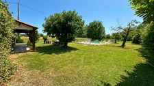 Single-story house for sale with 5 rooms near BERGERAC (24)