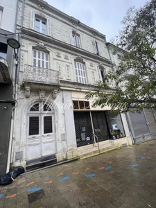 Immeuble à vendre CHATELLERAULT (86)