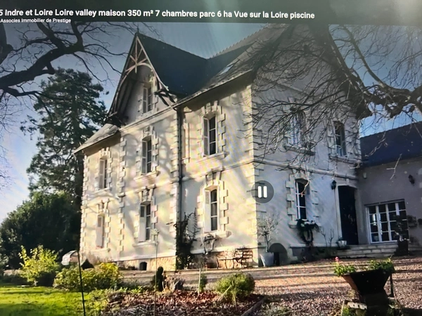 Propriete à vendre 11 pièces LANGEAIS (37)