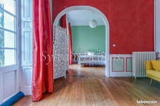 Propriete à vendre 10 pièces SAINT AVERTIN (37)
