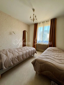 Propriete à vendre 50 pièces proche de TOURS (37)