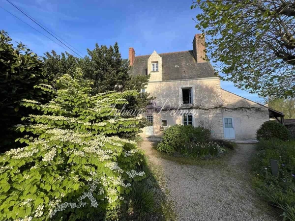 Propriete à vendre 6 pièces proche de CORMERY (37)