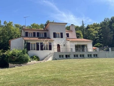 Maison à vendre 7 pièces proche de POITIERS (86)