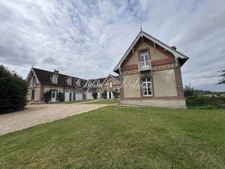 Propriete à vendre 35 pièces proche de NOCE (61)
