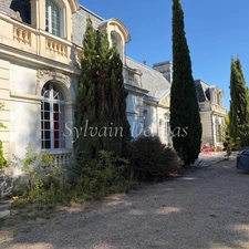 Propriete à vendre 10 pièces SAINT AVERTIN (37)