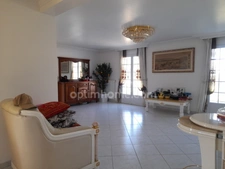 Maison duplex contemporaine avec prestations complètes et beaux volumes de 7 pièces AMILLY (45)