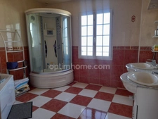 Maison duplex contemporaine avec prestations complètes et beaux volumes de 7 pièces AMILLY (45)