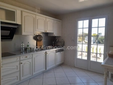 Maison duplex contemporaine avec prestations complètes et beaux volumes de 7 pièces AMILLY (45)