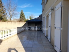 Maison duplex contemporaine avec prestations complètes et beaux volumes de 7 pièces AMILLY (45)
