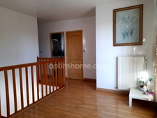 Maison duplex contemporaine avec prestations complètes et beaux volumes de 7 pièces AMILLY (45)