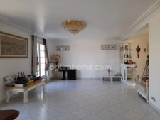 Maison duplex contemporaine avec prestations complètes et beaux volumes de 7 pièces AMILLY (45)