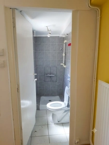 Maison de ville  à vendre 5 pièces THIERS (63)