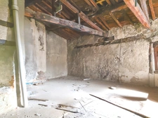 Immeuble à vendre THIERS (63)