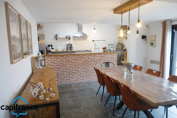 Maison Ancienne Type Longère à Vendre à ARTRES