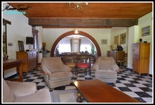 🏠 Ancienne Salle des Fêtes Transformée en Maison de 236m² à Douchy les mines ! 🥳