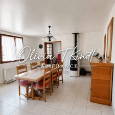 PLAIN PIED A HERGNIES AVEC GROS POTENTIEL ET TERRAIN CONSTRUCTIBLE