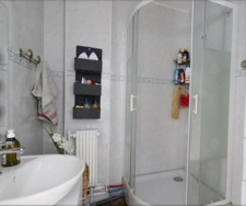 Dpt Bouches du Rhône (13), à vendre appartement T4 avec terrasse fermée et loggia