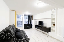 Dpt Bouches du Rhône (13), à louer MARSEILLE 12EME ARRONDISSEMENT STUDIO meublé 