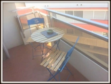 Dpt Bouches du Rhône (13), à louer MARSEILLE 8EME ARRONDISSEMENT STUDIO meublé avec balcon et place de parking