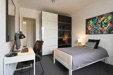 PONT-STE-MARIE: Single-storey house of 121 m² (Energy Performance Certificate C) with a full basement of 129 m² 
