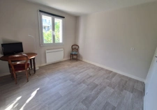 PONT-SAINTE-MARIE (10) à vendre Maison Plain-pied de 5 pièces 121 m² avec sous-sol total et jardin de 883 m²