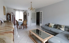 Dpt Bouches du Rhône (13), à vendre  maison P6 environ 90 m² avec jardin  