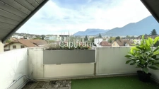 T3 DUPLEX EN DERNIER ÉTAGE – CLIMATISÉ – VUE MONTAGNES – ANNECY (74)