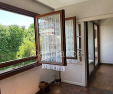 Appartement T4 de 90 m², 2ᵉ étage avec balcon, cave, garage en sus, Annecy centre (74)
