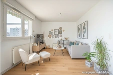 Rare 5-room penthouse apartment with unobstructed views, garage available, in the heart of ANNECY (74)