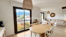 T3 DUPLEX EN DERNIER ÉTAGE – CLIMATISÉ – VUE MONTAGNES – ANNECY (74)