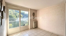 Rare appartement de 108 m² au dernier étage avec T1 bis indépendant – Centre-ville d’Aix-les-Bains (73)