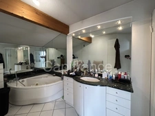 Rare 5-room duplex penthouse with garage, in the heart of ANNECY (74)