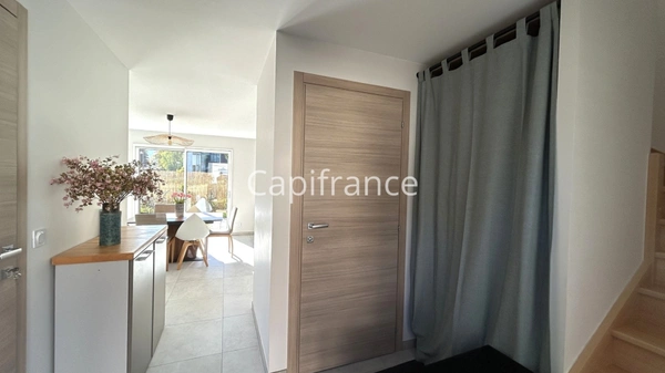 VILLA CONTEMPORAINE NEUVE DE 184 M² – SECTEUR ANNECY SÉVRIER (74)