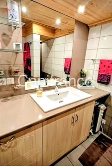 T3 de 113m² avec 2 grands garages proche BOURG-SAINT- MAURICE (73)