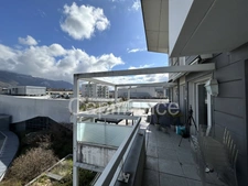 Rare 5-room duplex penthouse with garage, in the heart of ANNECY (74)