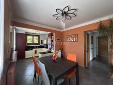 Maison avec 2 appartements indépendants + sous-sol complet – Secteur Faverges (74)