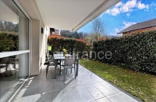 Appartement T4 87m² récent, 1 parking privatif, garage + sd parking possibles, axe Annecy – Genève (74)