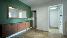 T3 DUPLEX EN DERNIER ÉTAGE – CLIMATISÉ – VUE MONTAGNES – ANNECY (74)