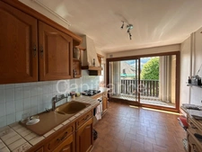 Appartement T4 de 90 m², 2ᵉ étage avec balcon, cave, garage en sus, Annecy centre (74)