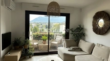 T3 DUPLEX EN DERNIER ÉTAGE – CLIMATISÉ – VUE MONTAGNES – ANNECY (74)