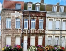 Spécial Investisseurs: 5 appartements loués dans une maison rénovée CALAIS centre (62)