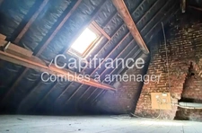 Investors: Building with 5 rented apartments for sale in the center of CALAIS (62)