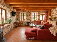 Propriété de charme en pierre avec installations équestres 